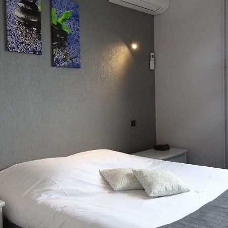 Europa Hotel Roussillon  Luaran gambar